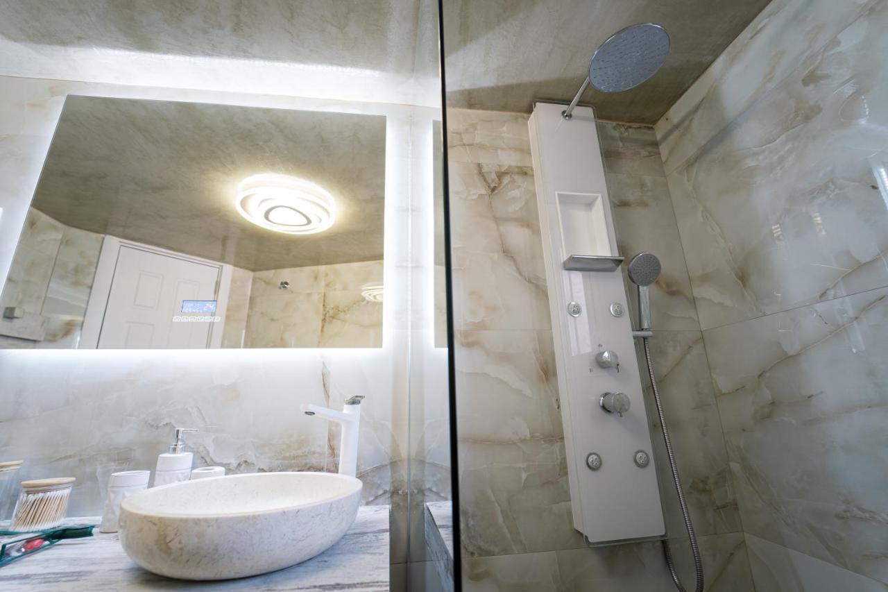 Aura Celestia Apartment Kavála Ngoại thất bức ảnh